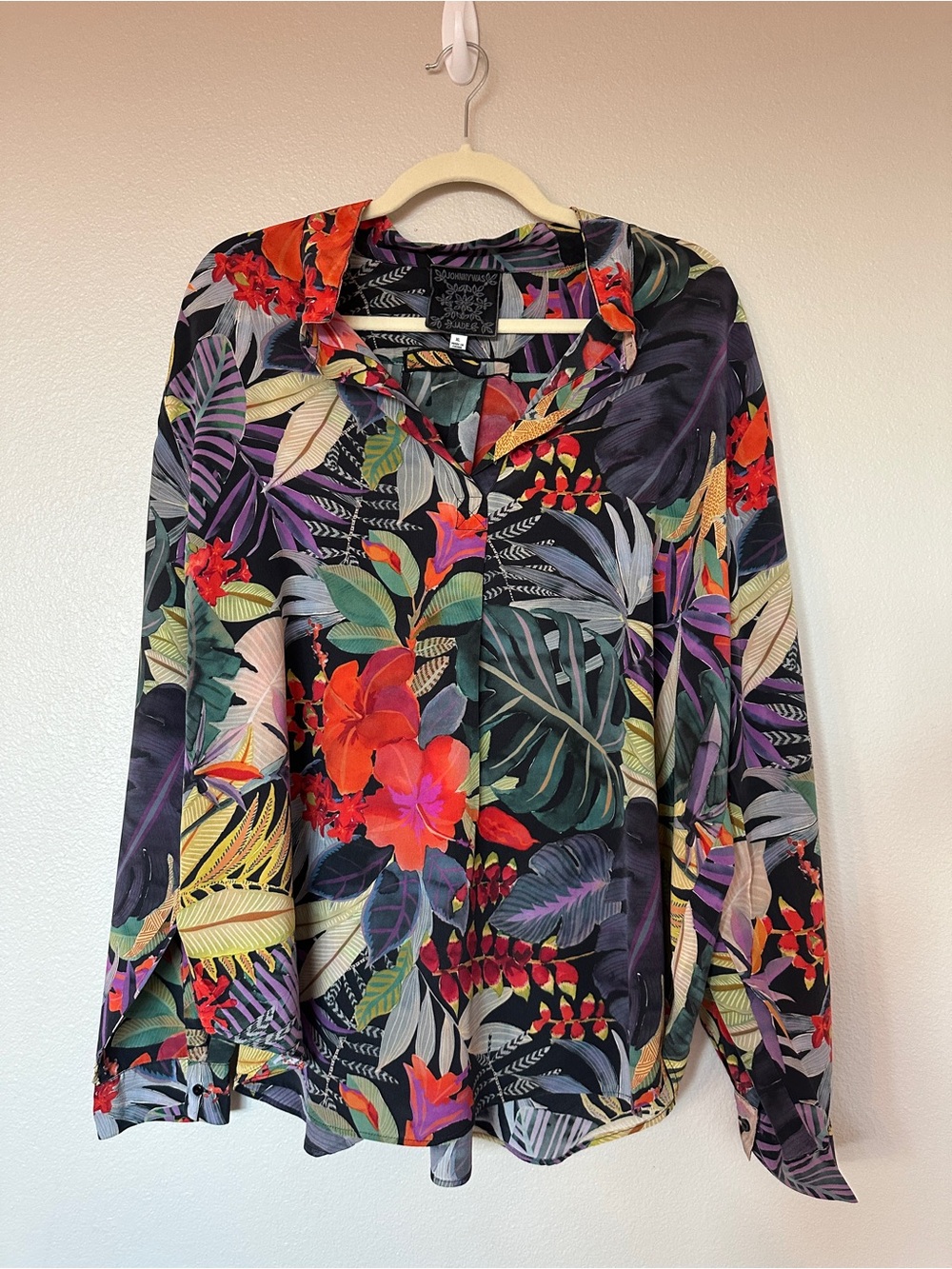 Johnny Was 100% Matte Silk Tropical Floral Button-Up Tunic - Black Multicolor